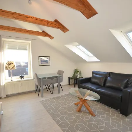 Gaestehaus Am Kanal - Ferien Und Serviced-appartements Διαμέρισμα *