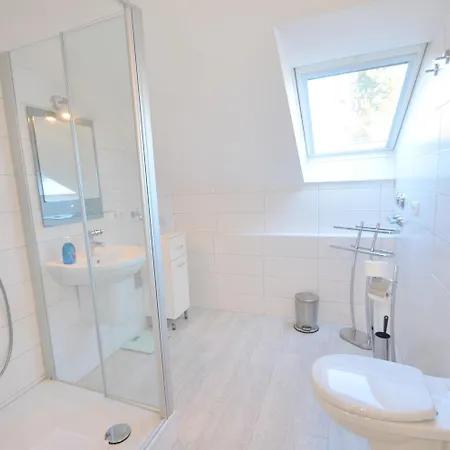 Gaestehaus Am Kanal - Ferien Und Serviced-appartements