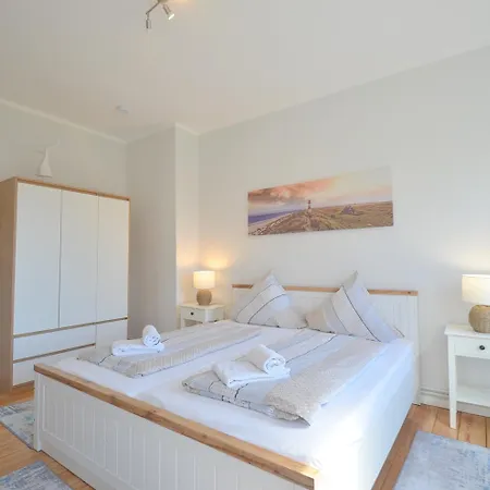 Gaestehaus Am Kanal - Ferien Und Serviced-appartements 公寓