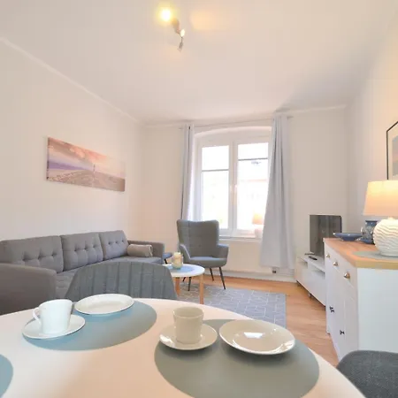 Gaestehaus Am Kanal - Ferien Und Serviced-appartements 公寓
