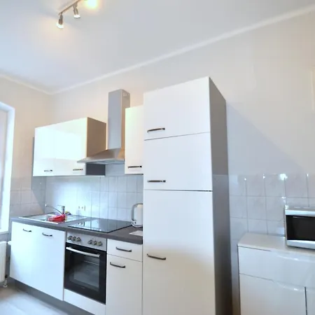 Gaestehaus Am Kanal - Ferien Und Serviced-appartements *