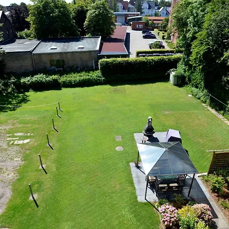 Gaestehaus Am Kanal - Ferien Und Serviced-appartements 伦茨堡