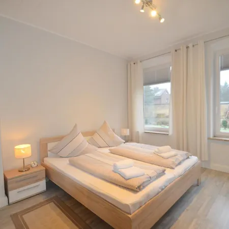 Gaestehaus Am Kanal - Ferien Und Serviced-appartements Rendsborg