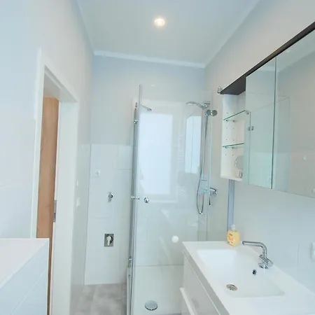 Lejlighed Gaestehaus Am Kanal - Ferien Und Serviced-appartements *