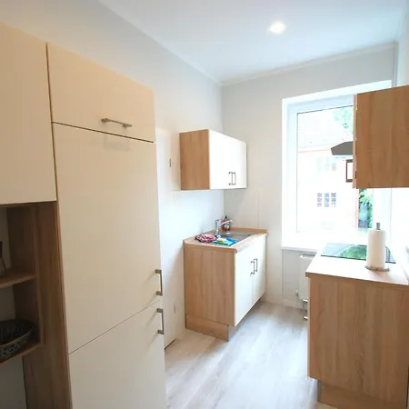 Gaestehaus Am Kanal - Ferien Und Serviced-appartements *
